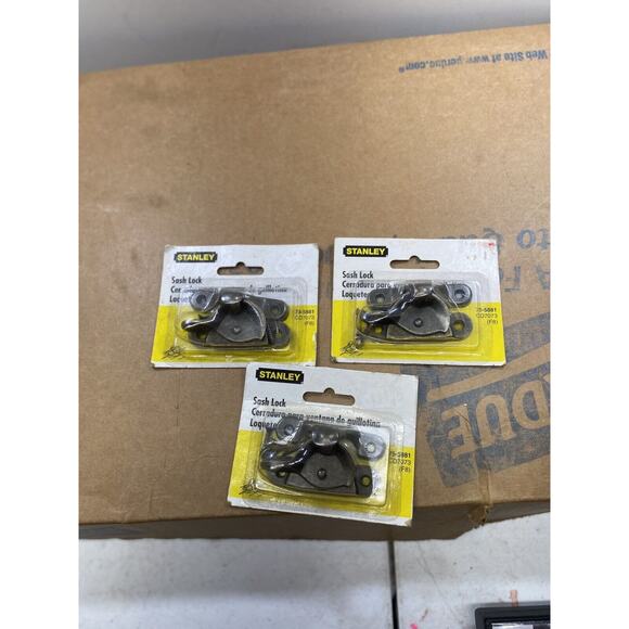 3 x STANLEY Antique Brass Finish Sash window Lock #75-5881 CD7073 nos hardware - Picture 5 of 5